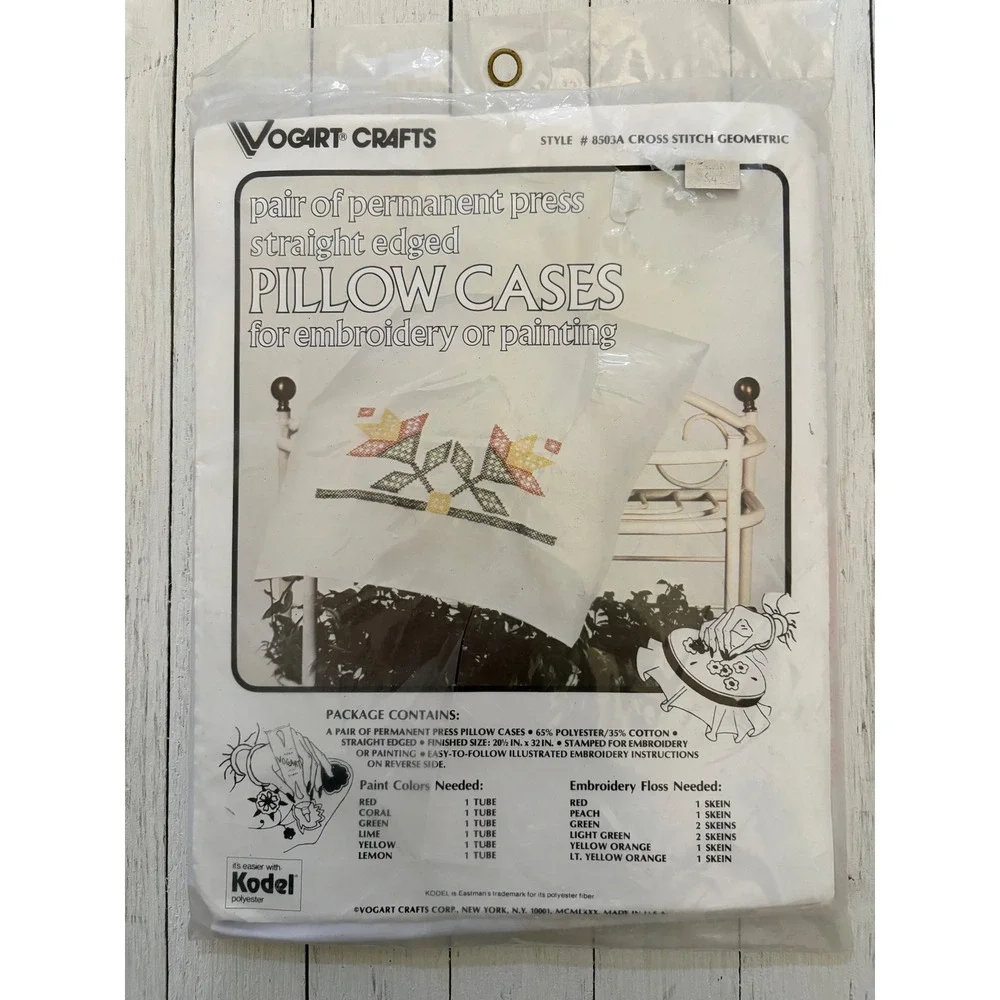 Vogart Crafts Vintage 1980 Stamped Pillowcases Cross Stitch Geometric 8503A Pair